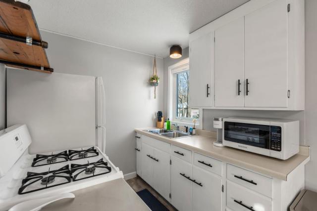 The Nicollet Nook Unit 1