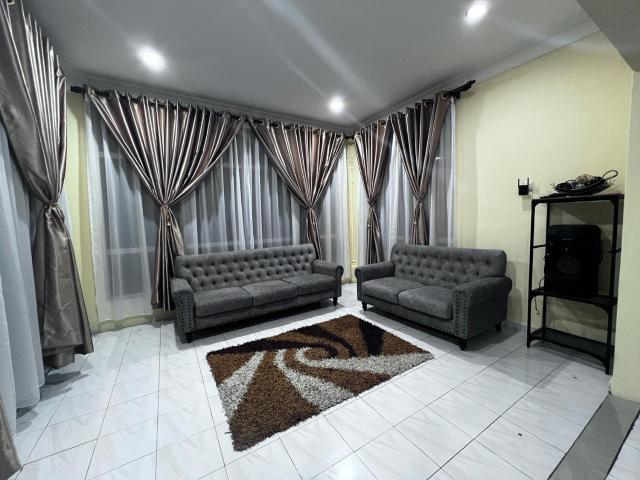 Heza Villa - Karaoke, Pool & BBQ