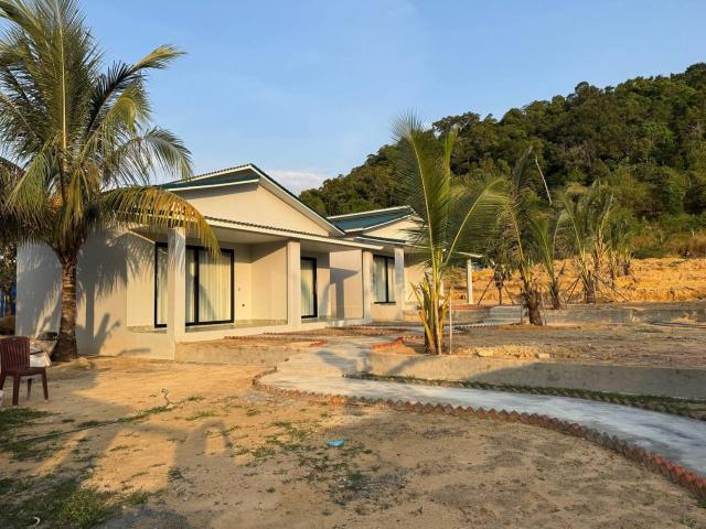 SEASUN Long Set Bungalow