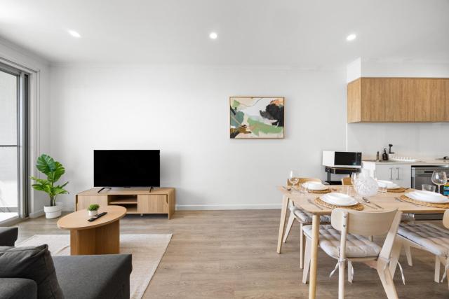 Luxury 2BR Apartment in the Heart of Prospect