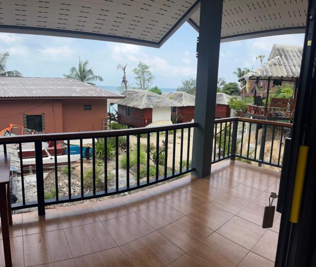 Pimmada Hut
