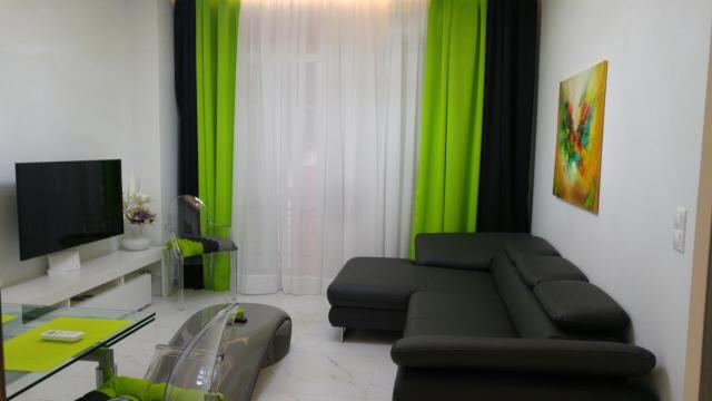 Laura Grande Apartment