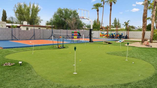 Fairway Oasis by AvantStay