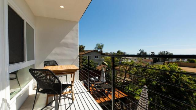 Avalon I by AvantStay Contemporary San Diego Condo w Large Patio