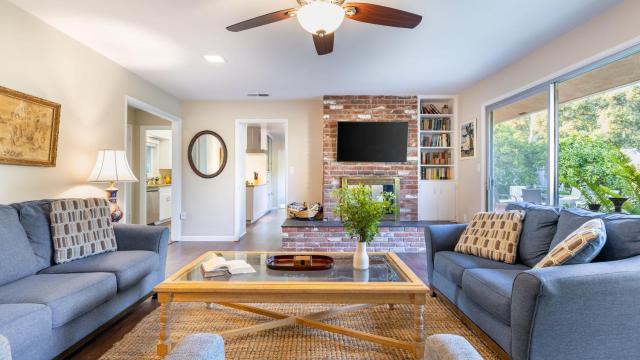 East Valley Manor by AvantStay