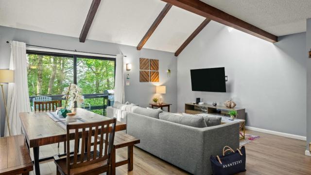 Timberline Retreat by AvantStay