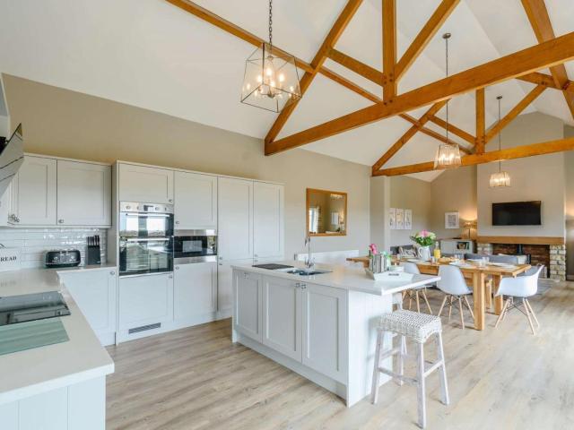 4 Bed in Scarborough oc-79522