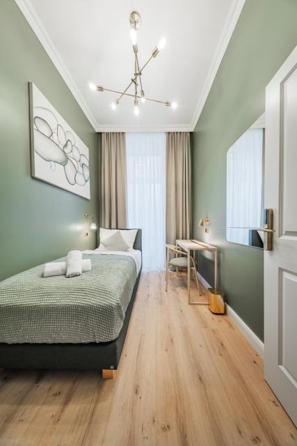 HOME1 - Belvue Boutique Hostel