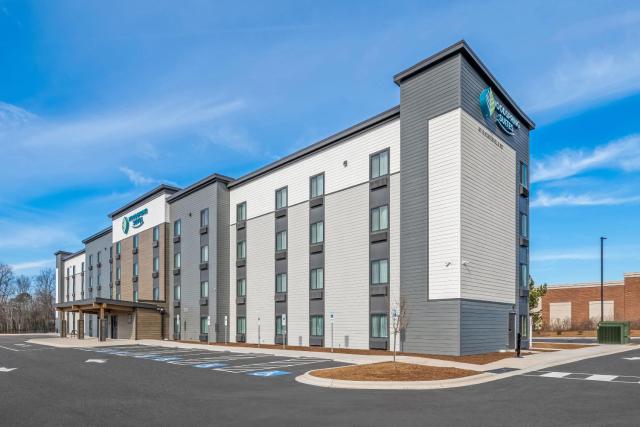 WoodSpring Suites Charlotte Northlake