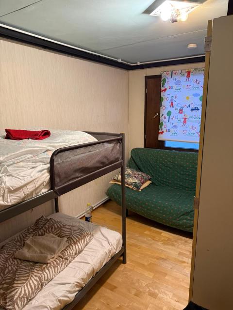 Hostel Ounasvaara private room 1 family room