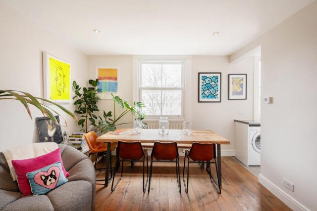 cozy 2 bedrooms penthouse in Notting Hill