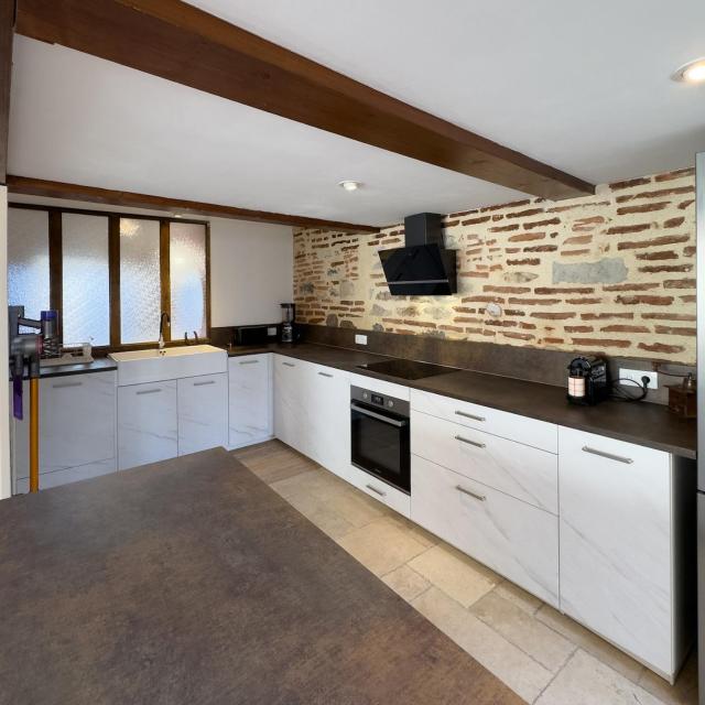 Grand appartement plein centre