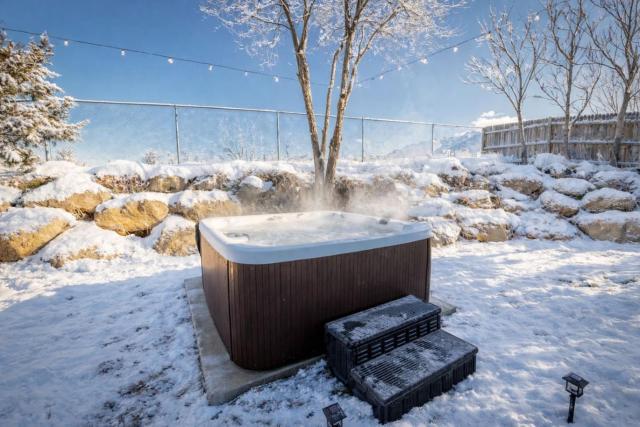 Meeting Place | 6BR Home | Hot Tub & Theater Room