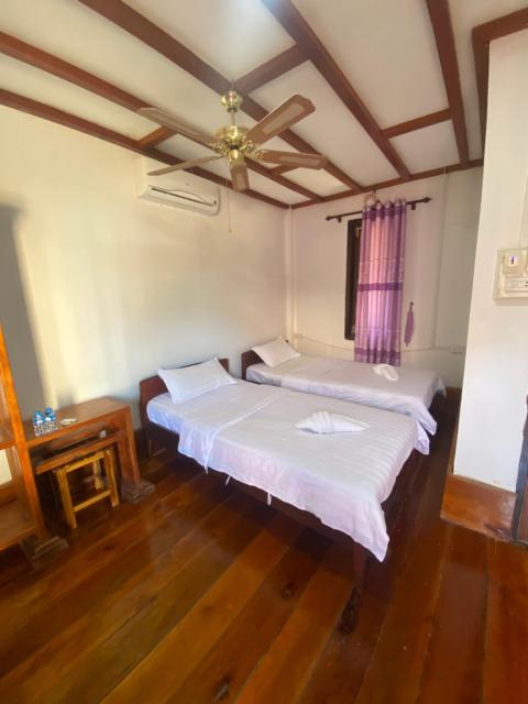 Phonyeng Guest house