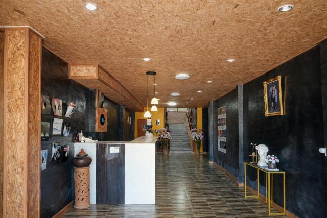 B&T Hostel