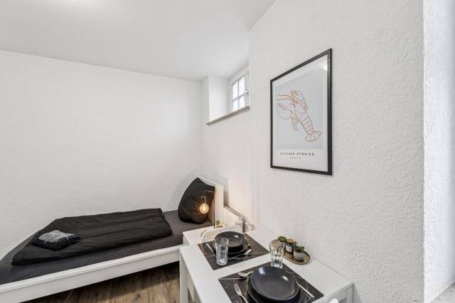 home2stay Apartments in Hanau Wifi Parking Self CheckIn