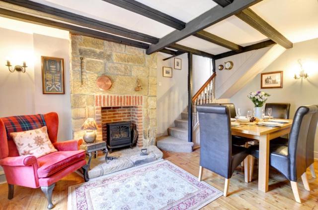 3 Bed in Whitby oc-r045