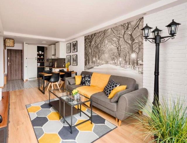 Warsaw Centrum Grzybowska 6 Apartments by PolandBnB