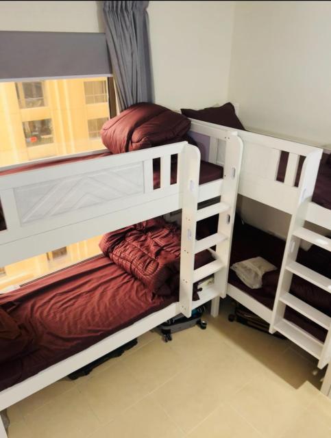 JBR Shared Hostel Premium