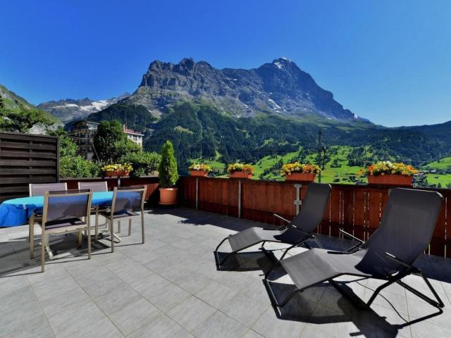 Apartment Alpenglühen by Interhome