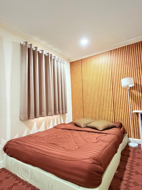 Dedbaicha cafe & Hostel Phuket old town