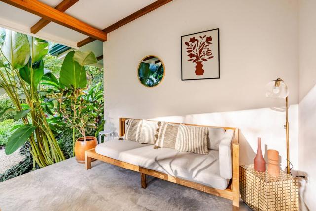 Pelada Jungle Nest 5-Min Walk to Beach & River