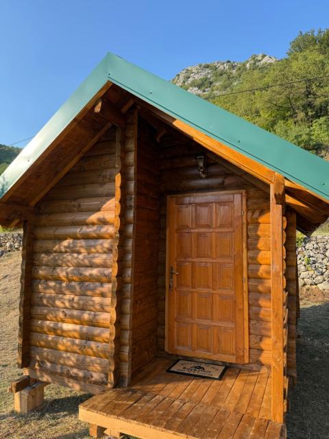 ORAHOVSTICA TRAIL - Glamping