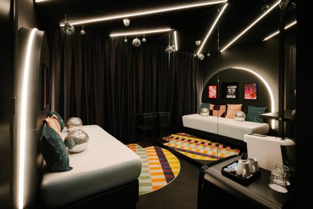 Supper Boutique Suites