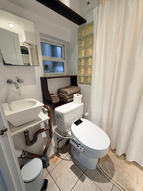 Private Studio in an Edwardian Town Home