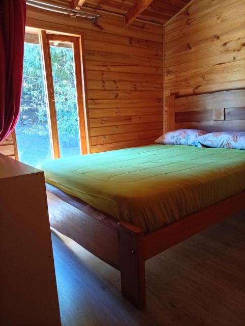 Cabaña borde rio