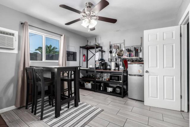 Private 1BR Guest House Peaceful Urban Stay