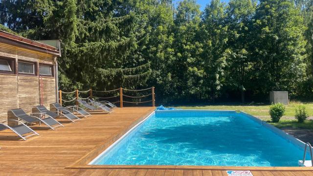 Quiet Anomaly Glamping Forest & Wellness Retreat Adults Only