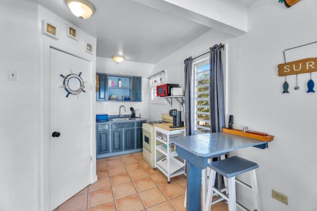One Bedroom Getaway with Balcony by the Beach