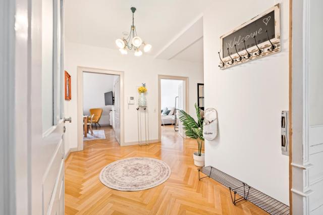 LubuNest l Familien und Gruppen, Zentral, Altbau