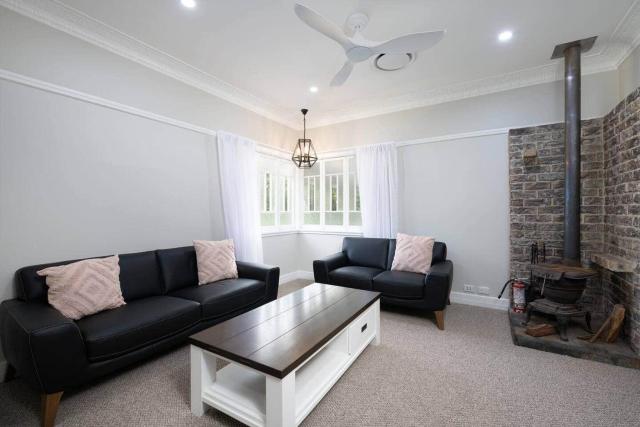 Glasshouse Retreat QLD