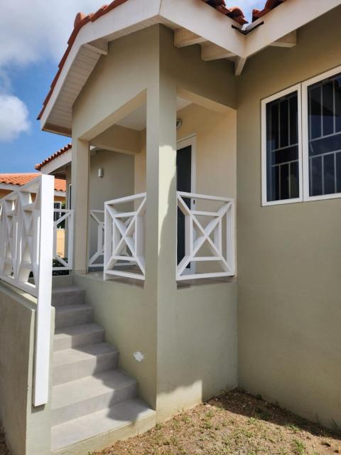 Island Pearl Retreat Vacation House