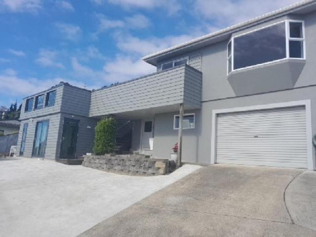 Three bedroom & Granny flat near Tahunanui Beach