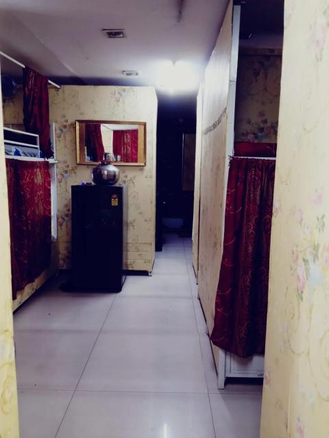 Sky Dormitory Andheri Near Railway Station