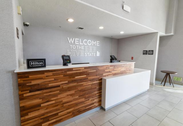 Hampton Inn & Suites Salt Lake City Airport