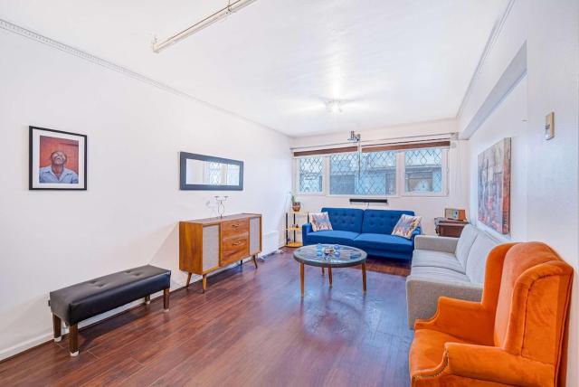 Bustamante Loft 2D, Metro & Wi-Fi