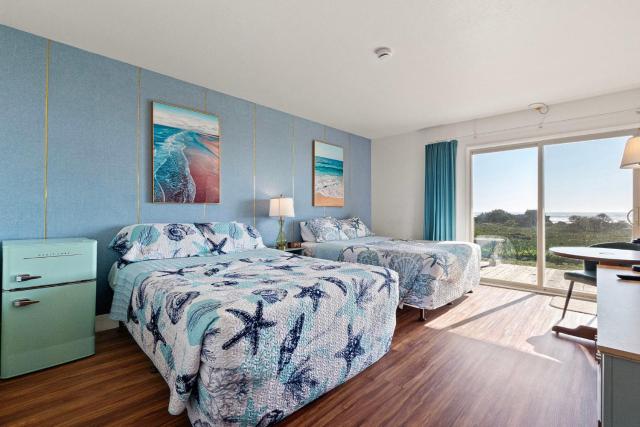 Crescent Beach Motel