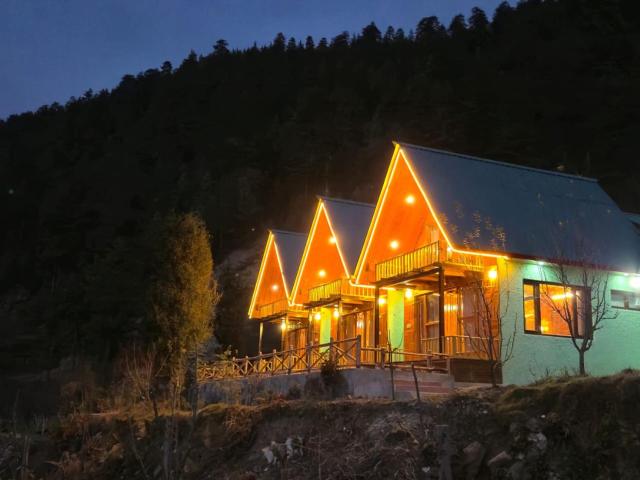 Nature Retreat cottage A frame cabin sainj valley