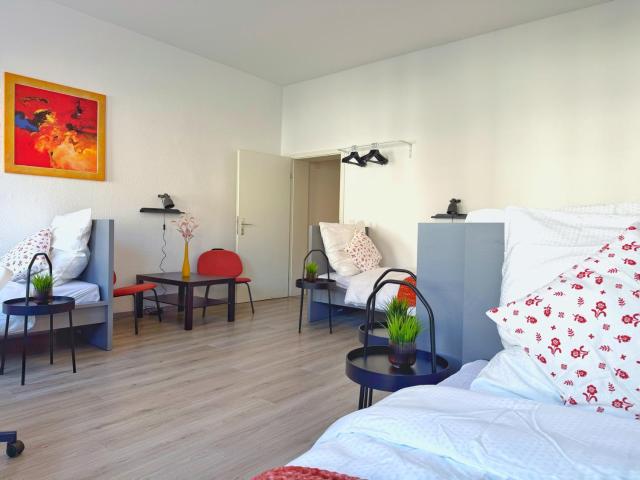 Ring-Apartments Orange - 1 OG - Zentrale 1-SZ Wohnung, bis 4