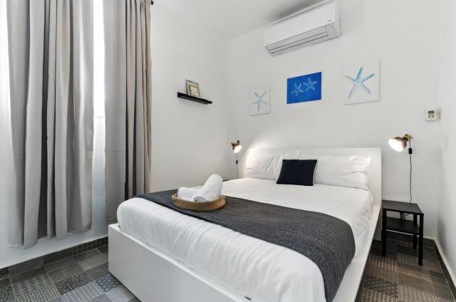 Puerto Rico Gem 2BR Walk to Beach Wi-Fi