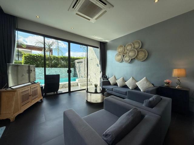 Private 2BR pool villa 2 minutes to fitness street