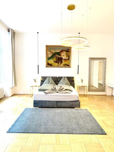 Opera Vienna Apartment 145 m2