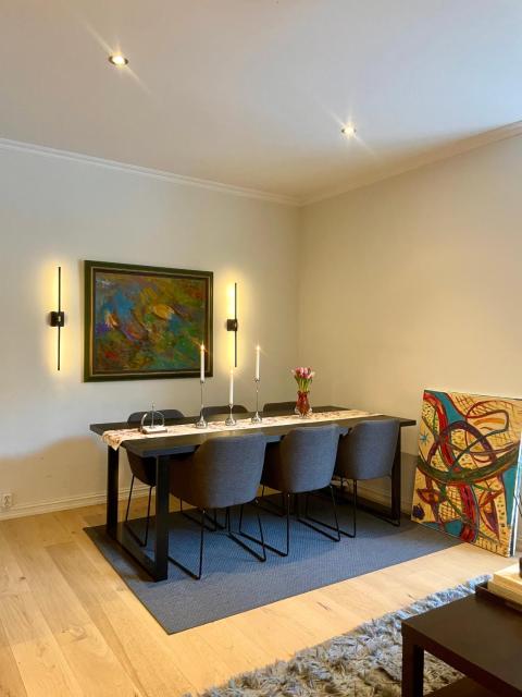 Central & Large 2-bedroom Apartment in Central Oslo