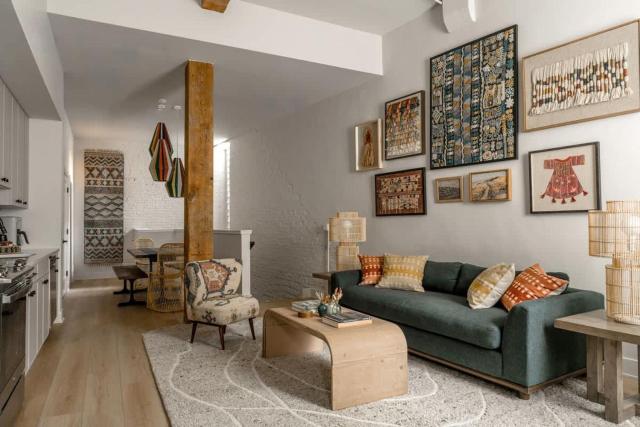 Elegant Artisan Loft W Private Parking - The Weaver