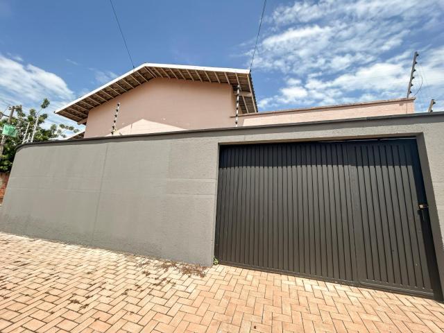 Vereda Serena - Casa com 2 quartos, sendo uma suíte localizada próximo a rodoviária e o aeroporto