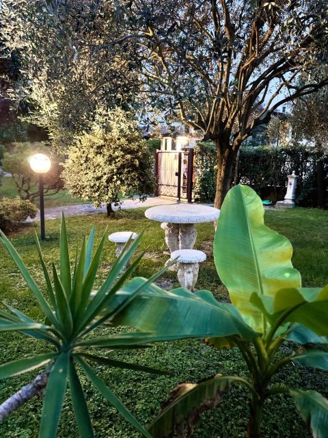 Magnolia Garden House - near Venice
